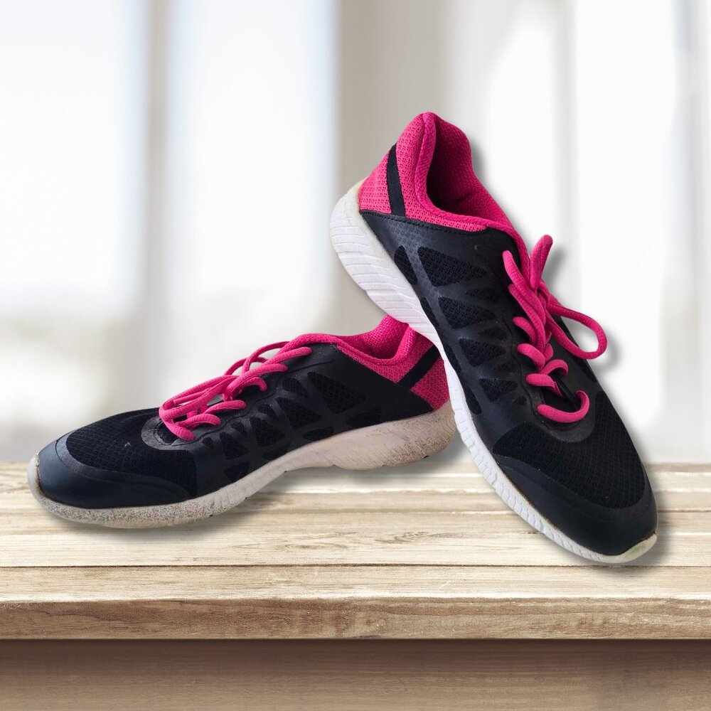 Fila Black and Pink Training Running Shoes